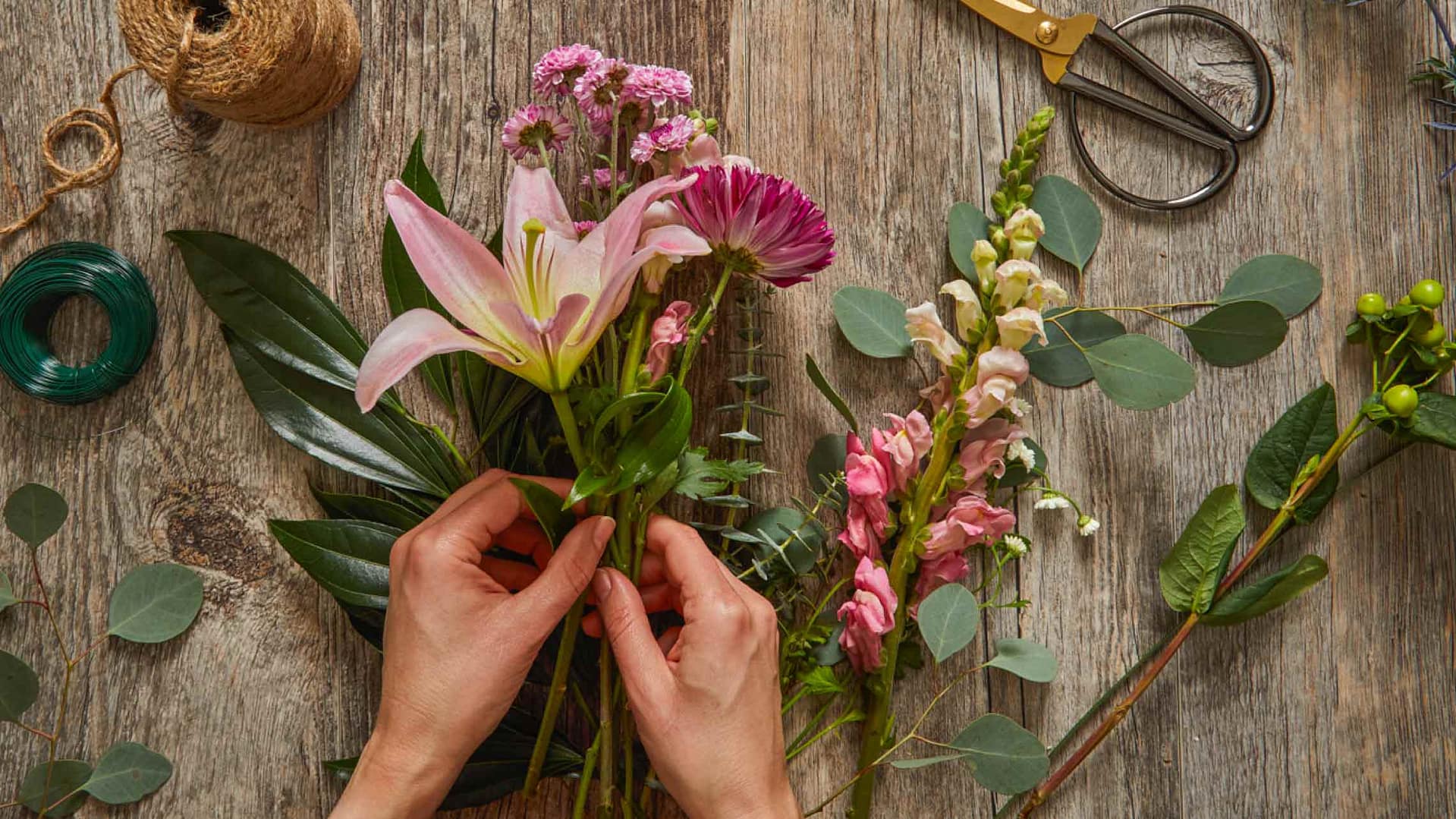 The Art of Arrangement: How to Organize Flowers for Every Occasion 1 The Art of Arrangement: How to Organize Flowers for Every Occasion