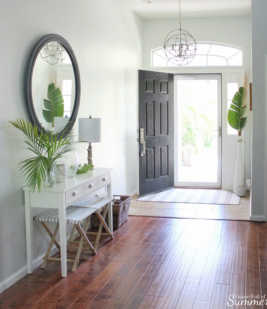 DIY Home Decor: Create an Inviting Entryway with These Quick Fixes 2
